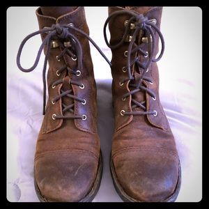 Born Kelisa Boot Size 7.5